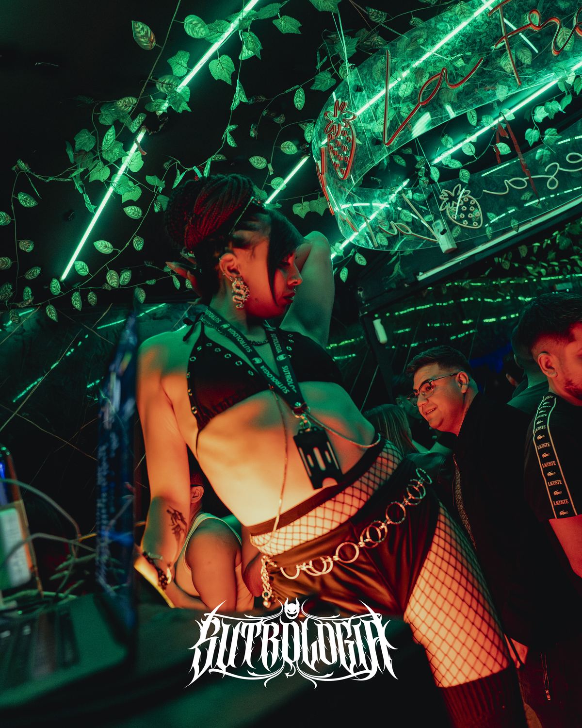 Sutrologia en Club The Hive